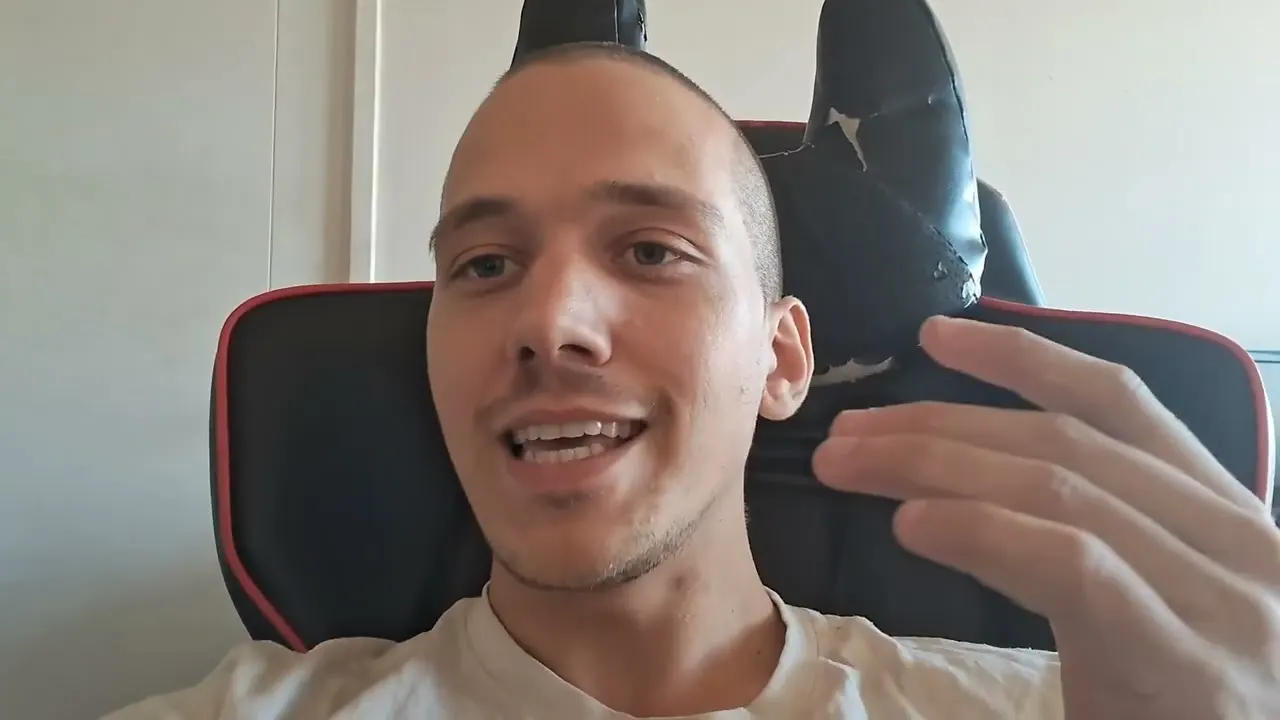 Alvaro Review Video Thumbnail